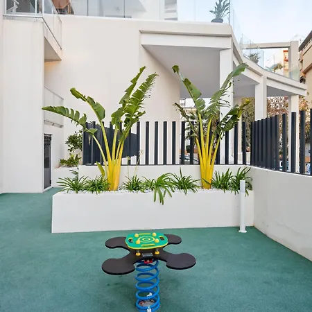 Lively In With Swimming Pool Apartamento *